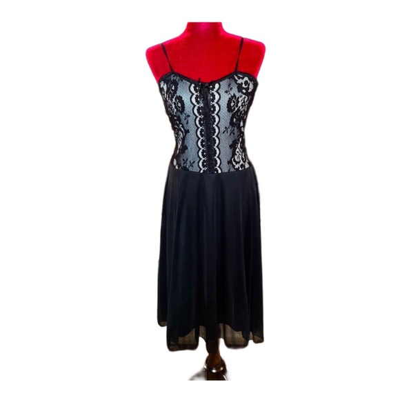 Faux Peek-a-boo Semi-Formal/Cocktail Dress - Picture 1 of 7